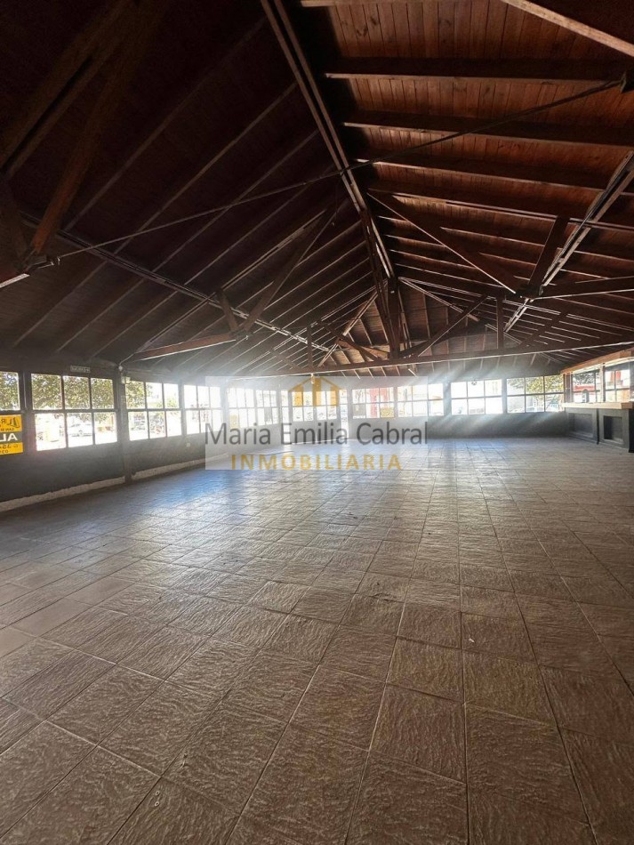 Local centrico en venta ciudad de Cosquin 