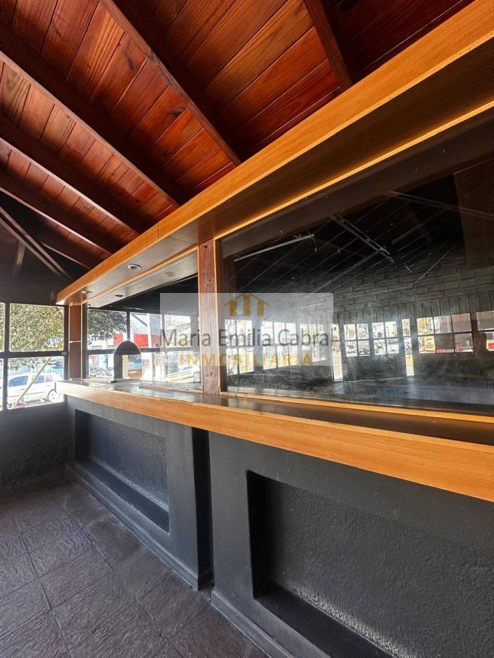Local centrico en venta ciudad de Cosquin 