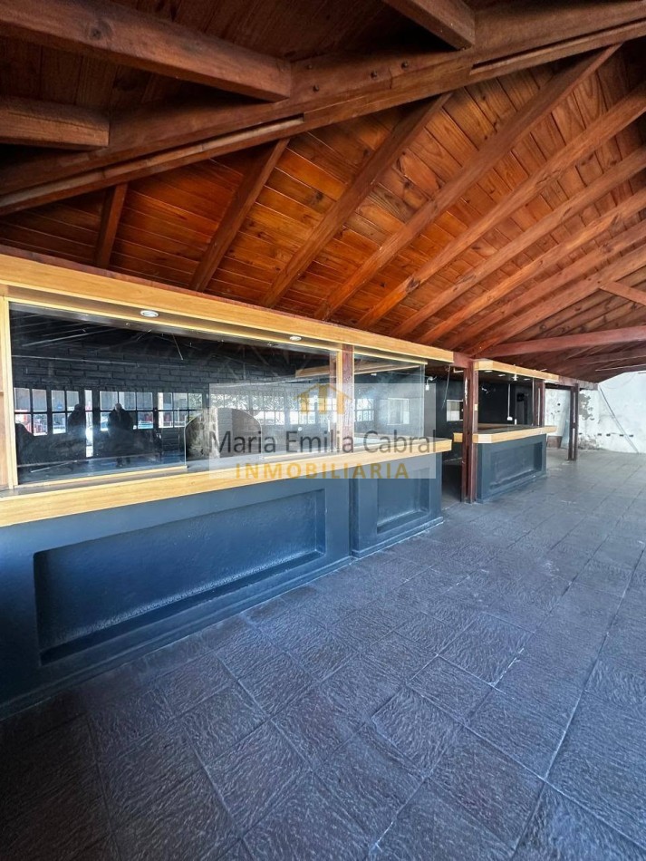 Local centrico en venta ciudad de Cosquin 